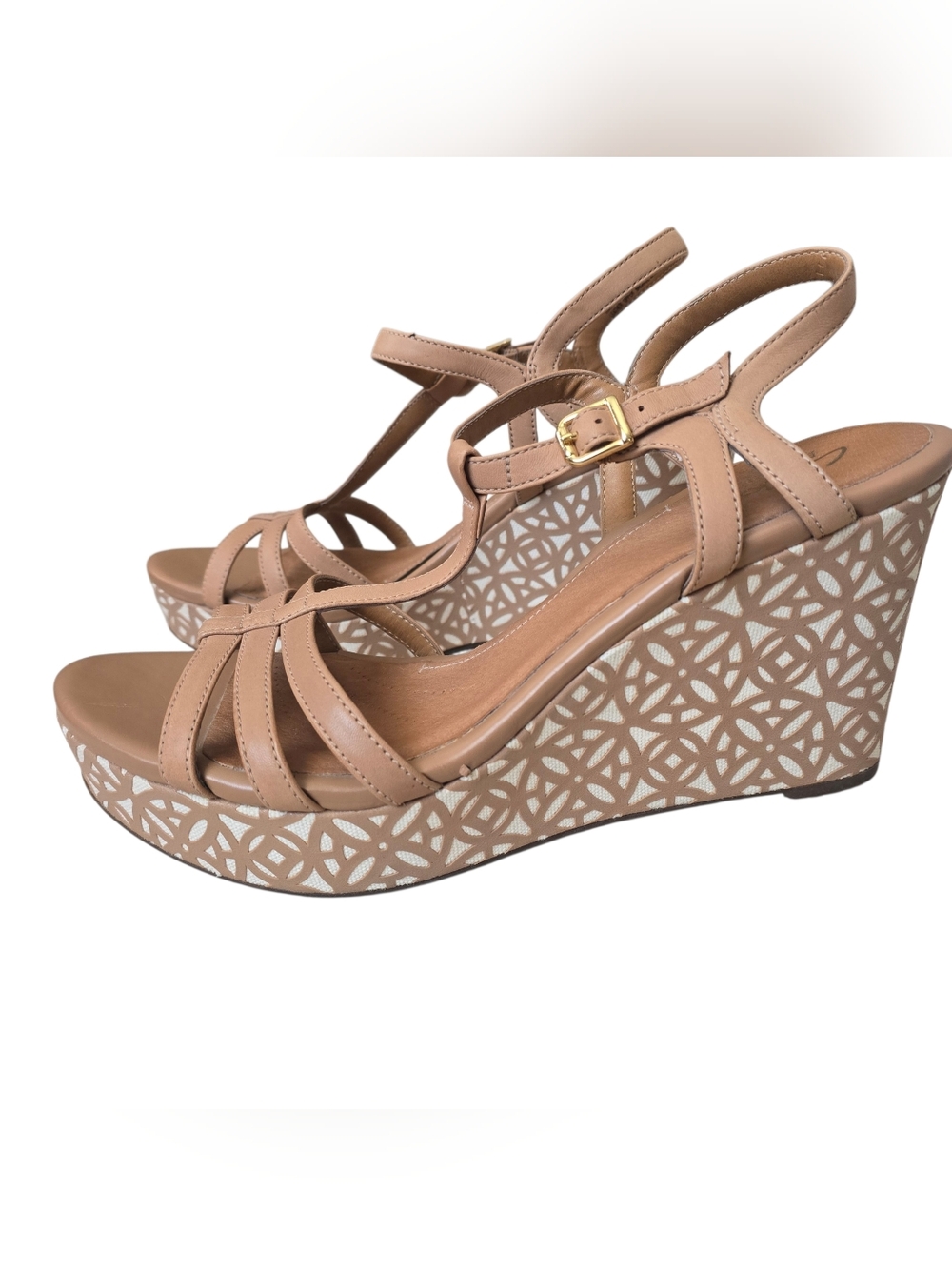 Clarks Artisan Women's Amelia Avery Wedge Platform Nude Sandals